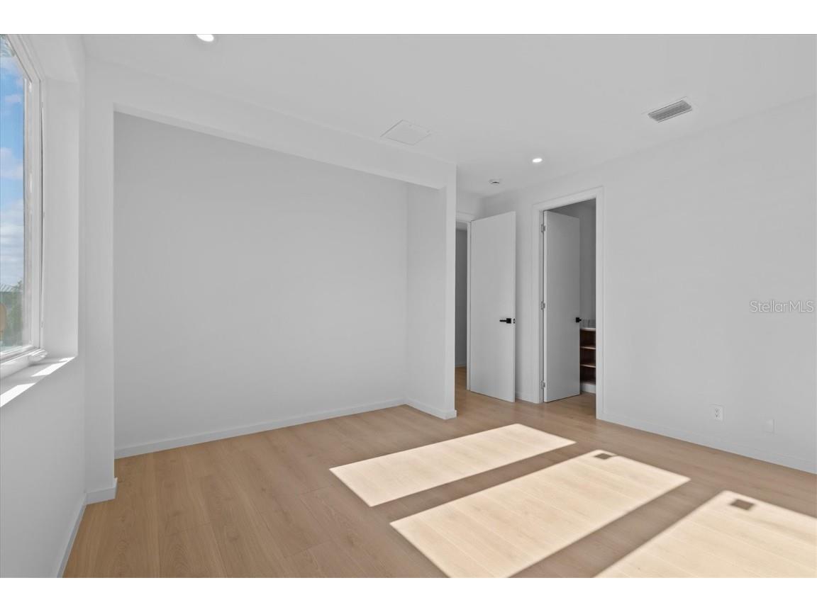 1874 Stevenson Avenue Clearwater FL 33755 TB8360630 image41