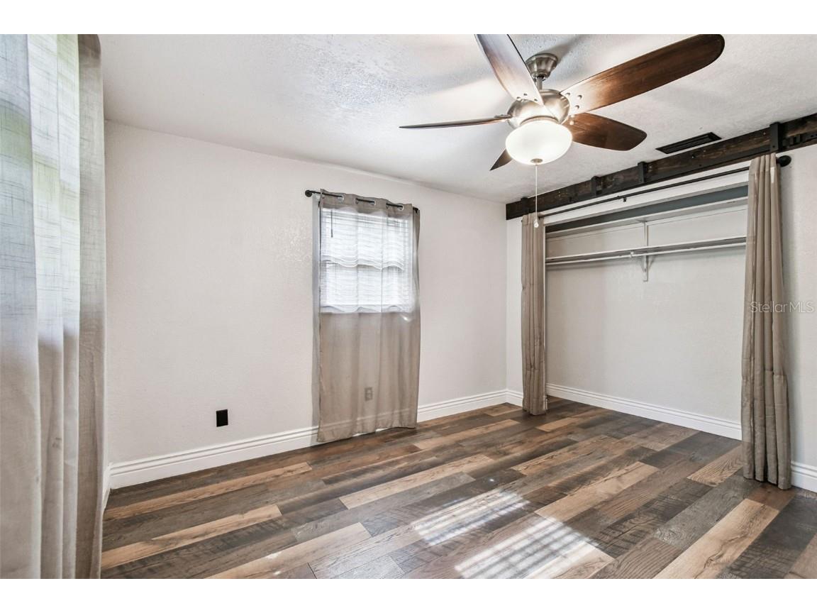 1874 Sylvan Drive Clearwater FL 33755 TB8449353 image12