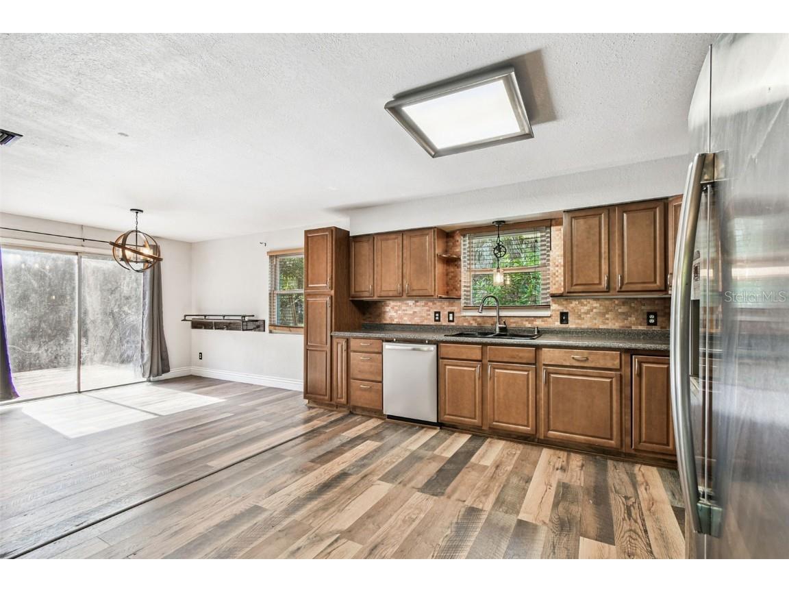 1874 Sylvan Drive Clearwater FL 33755 TB8449353 image6