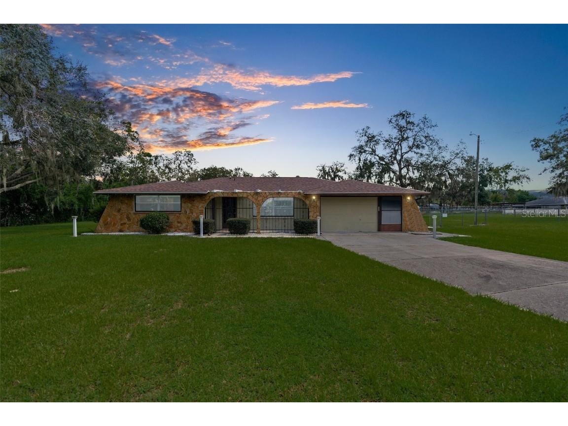 18740 Bonnie Drive Spring Hill FL 34610 TB8306490 image1