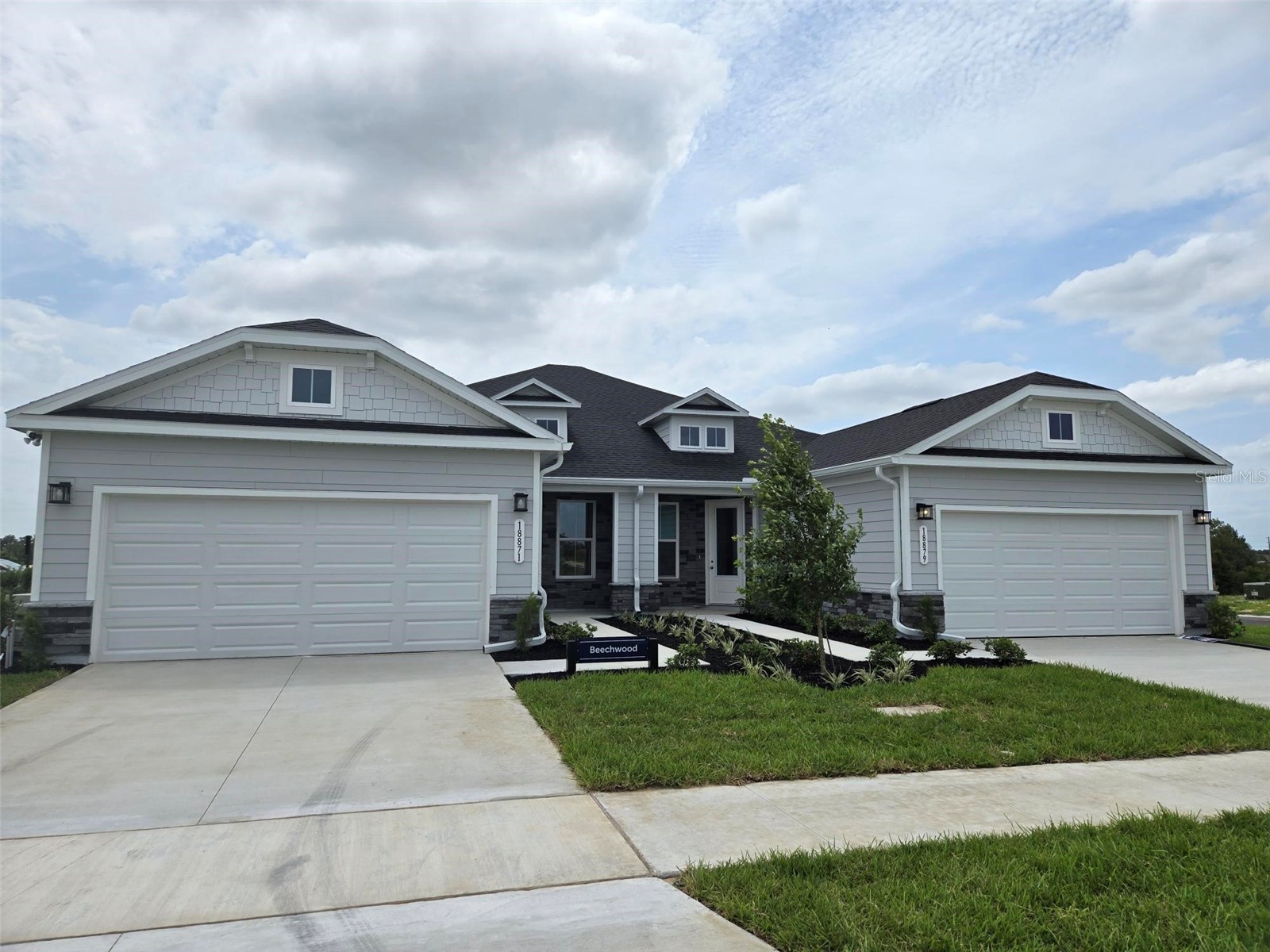 18740 Highland Dew Street Spring Hill FL 34610 W7886424 image1