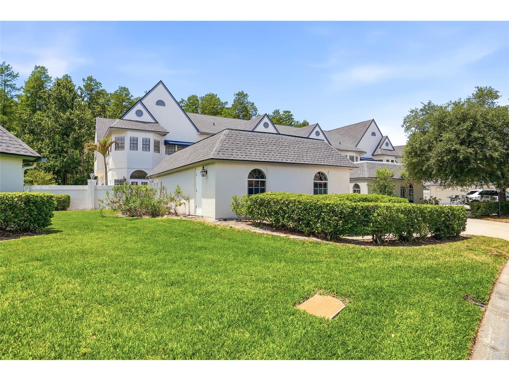 18740 Wimbledon Circle Lutz FL 33558 TB8506359 image2