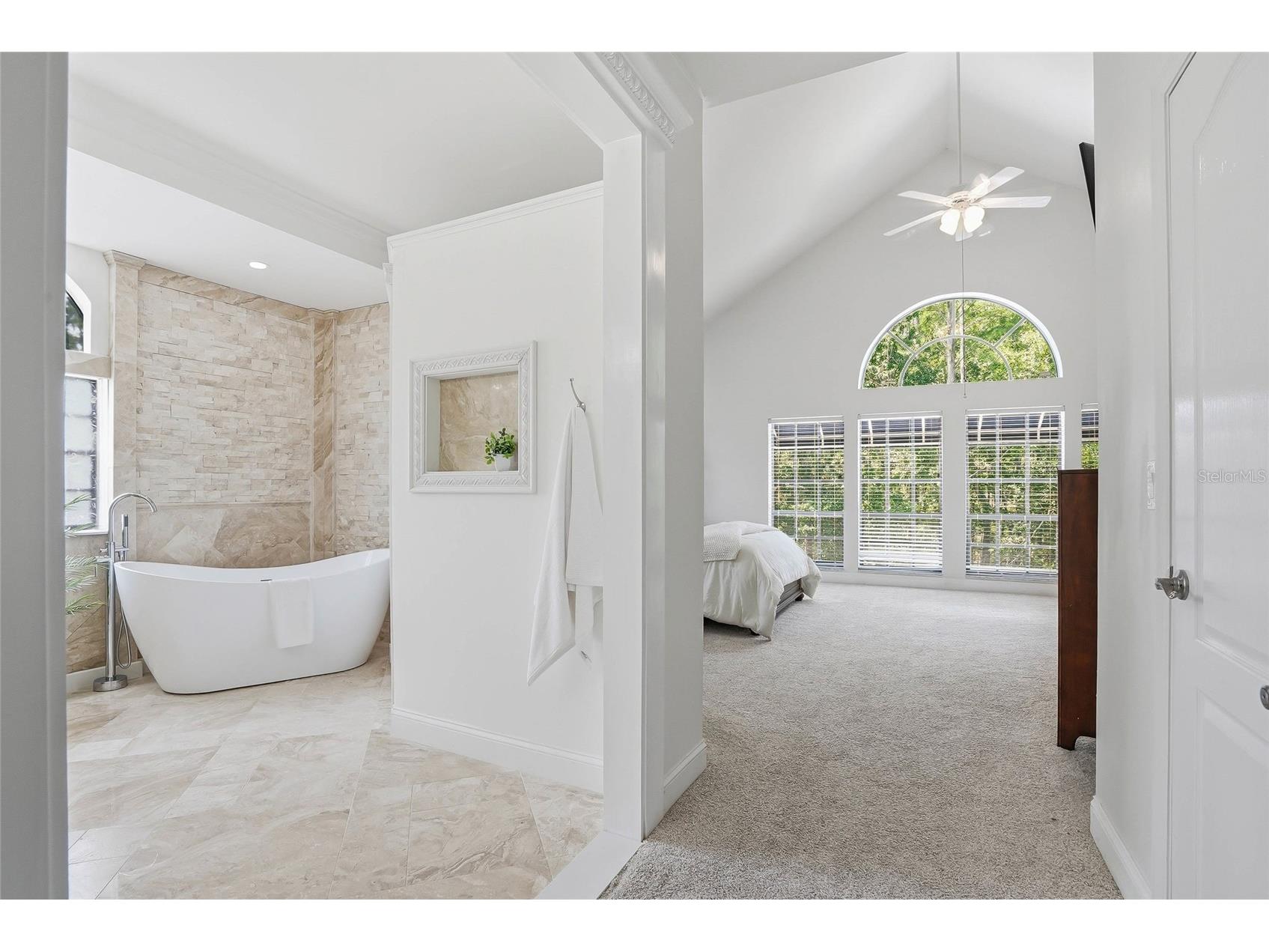 18740 Wimbledon Circle Lutz FL 33558 TB8506359 image29