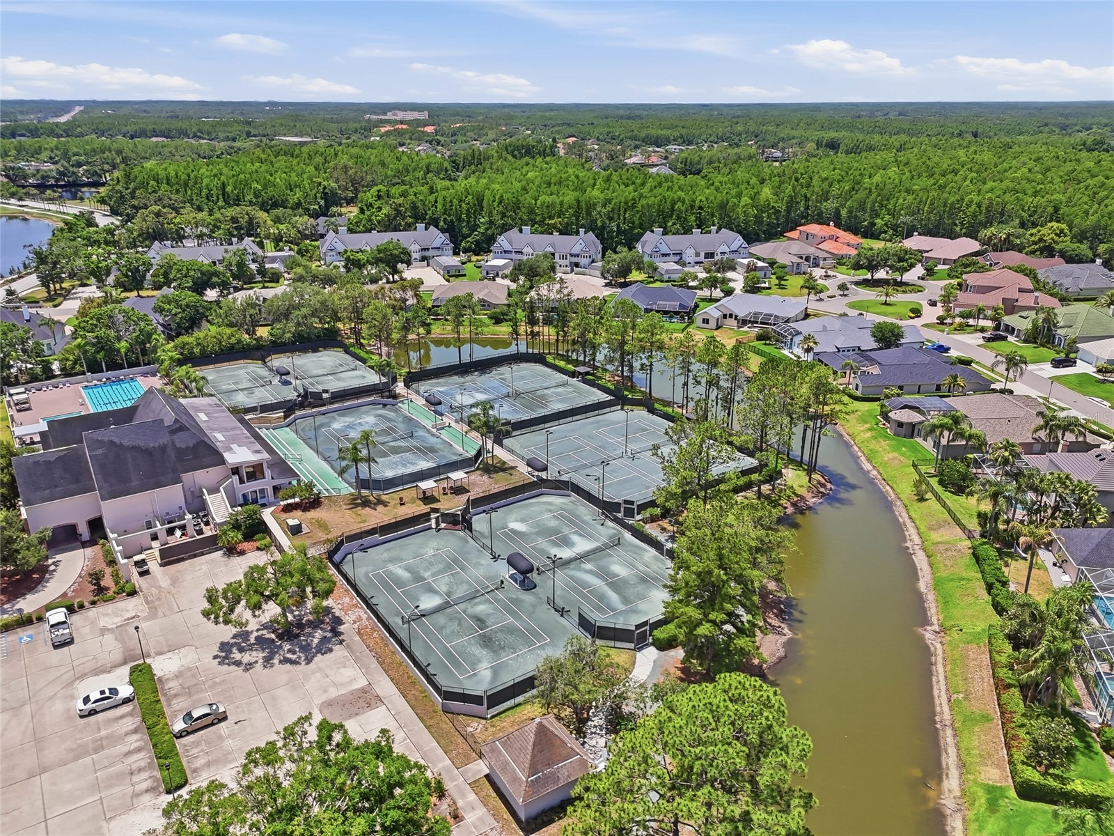 18740 Wimbledon Circle Lutz FL 33558 TB8506359 image68