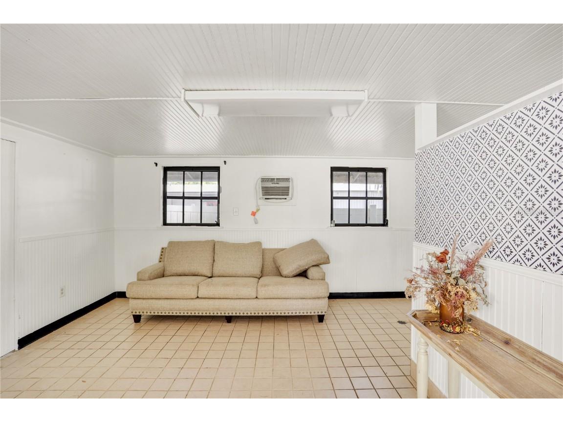 18741 High Springs Main Street High Springs FL 32643 GC535293 image28