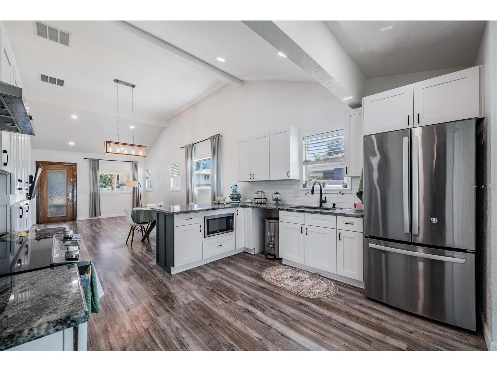 1875 Michigan Avenue NE Saint Petersburg FL 33703 TB8487449 image19