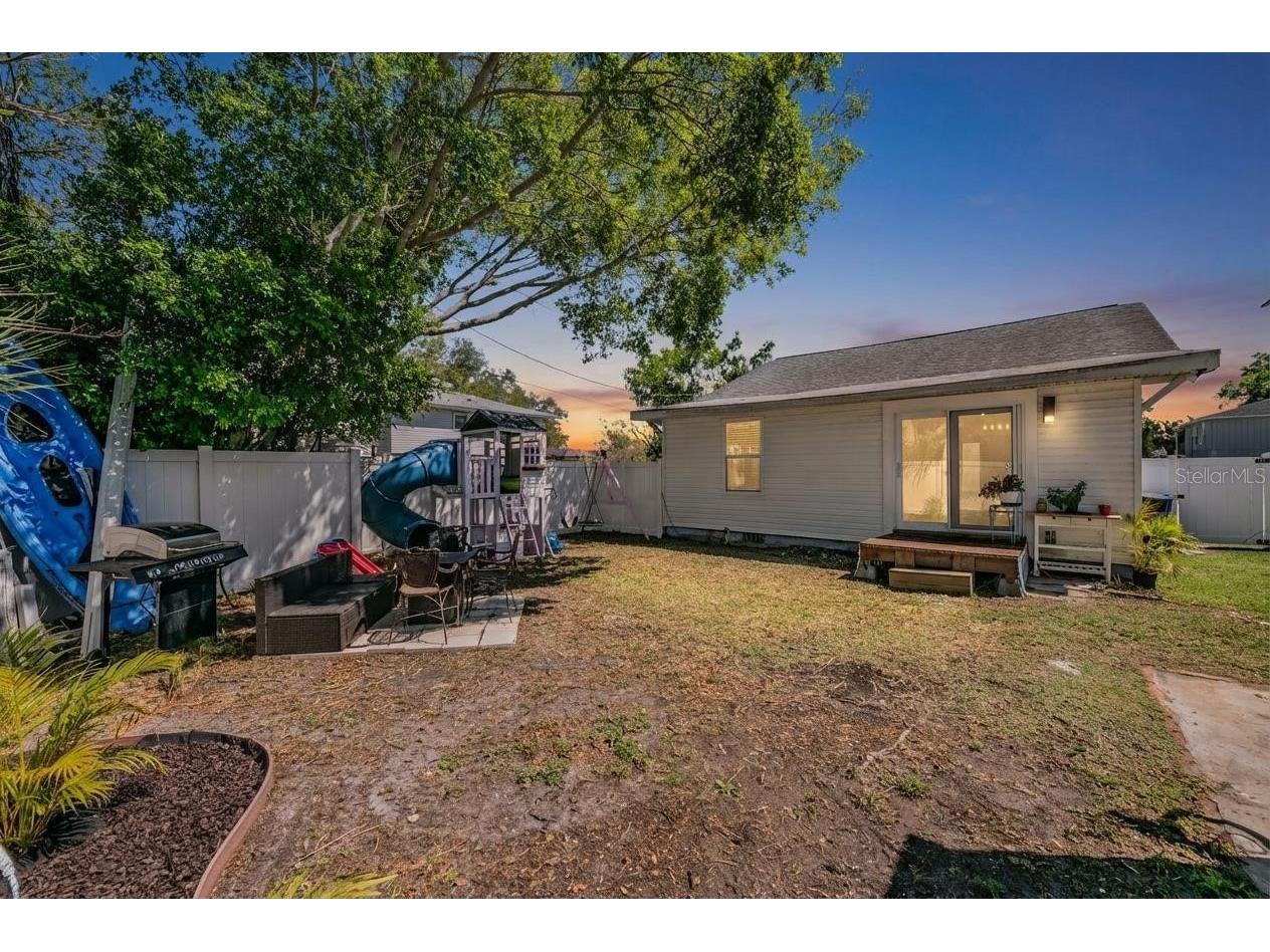 1875 Michigan Avenue NE Saint Petersburg FL 33703 TB8487449 image39
