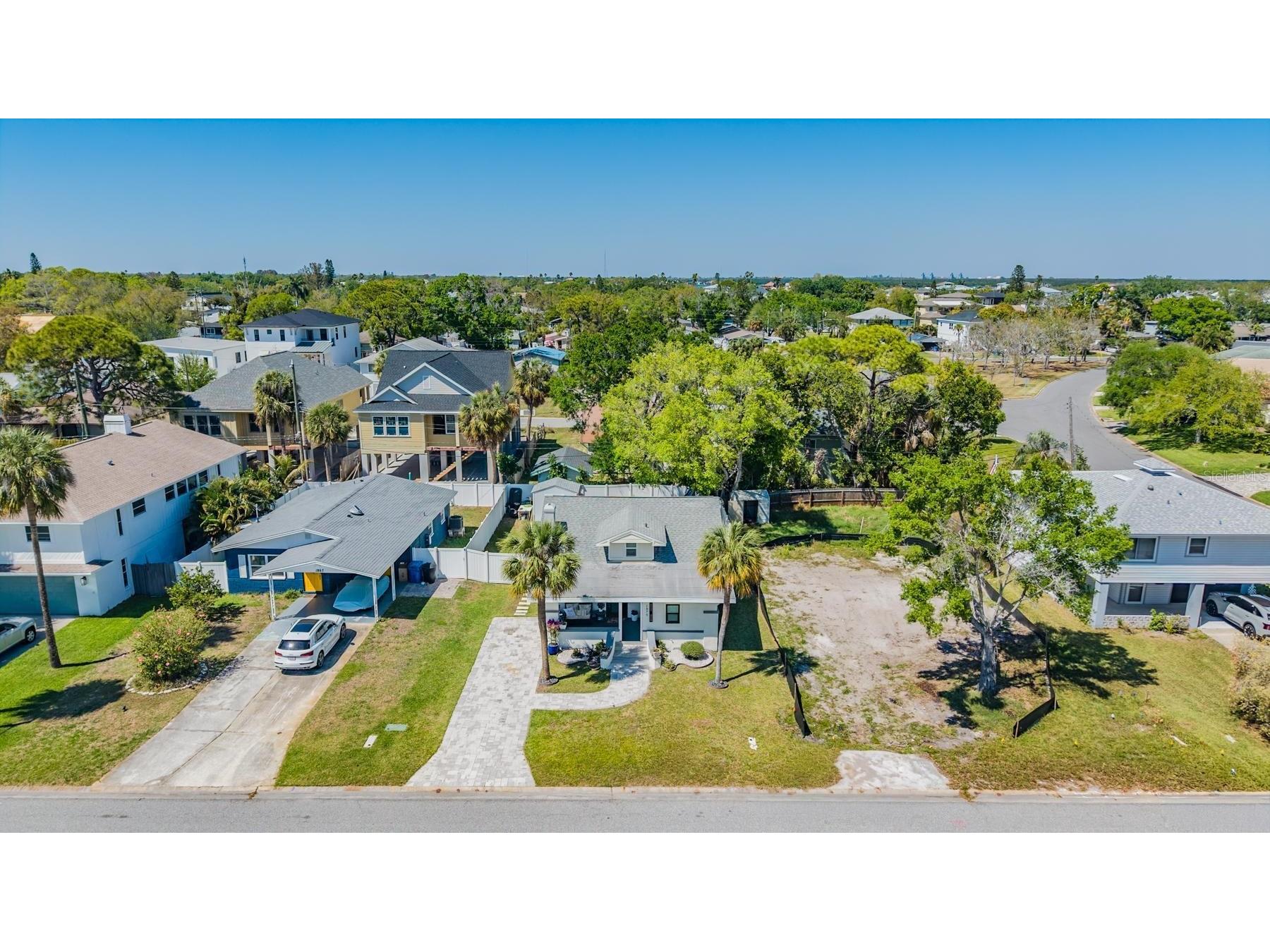 1875 Michigan Avenue NE Saint Petersburg FL 33703 TB8487449 image4