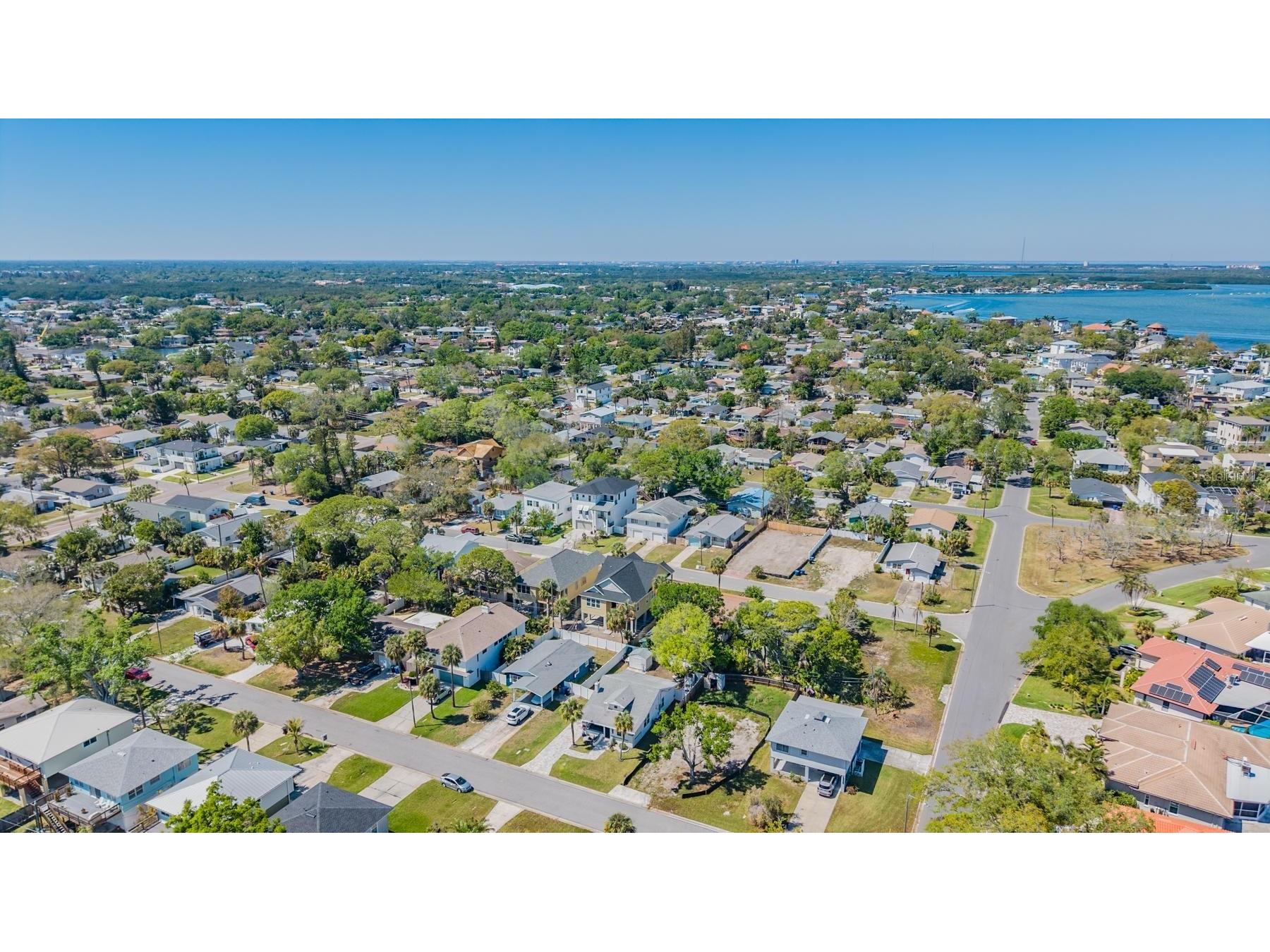 1875 Michigan Avenue NE Saint Petersburg FL 33703 TB8487449 image41