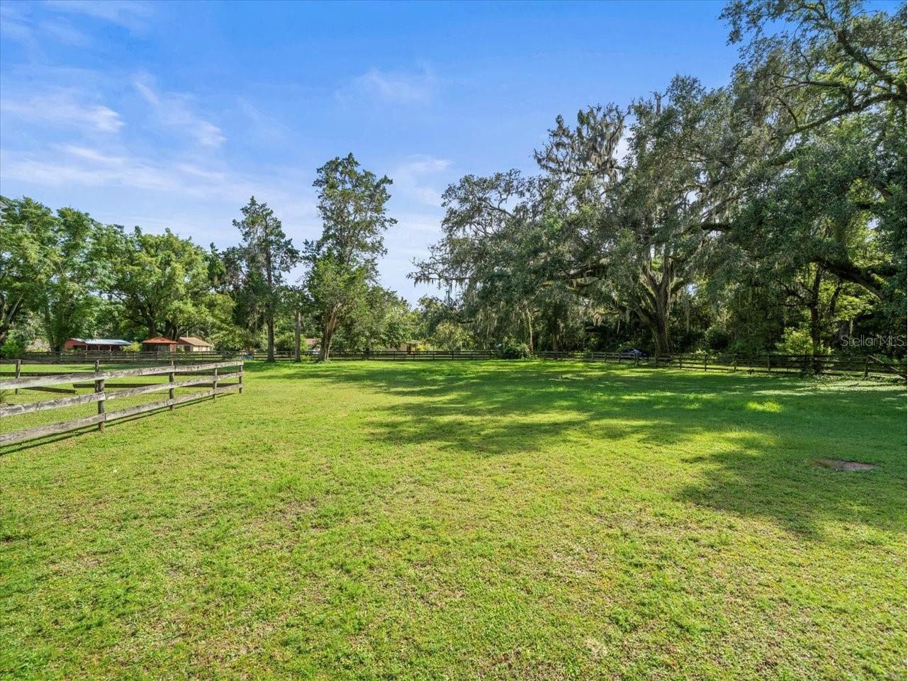18750 Kuka Lane Spring Hill FL 34610 W7879906 image3