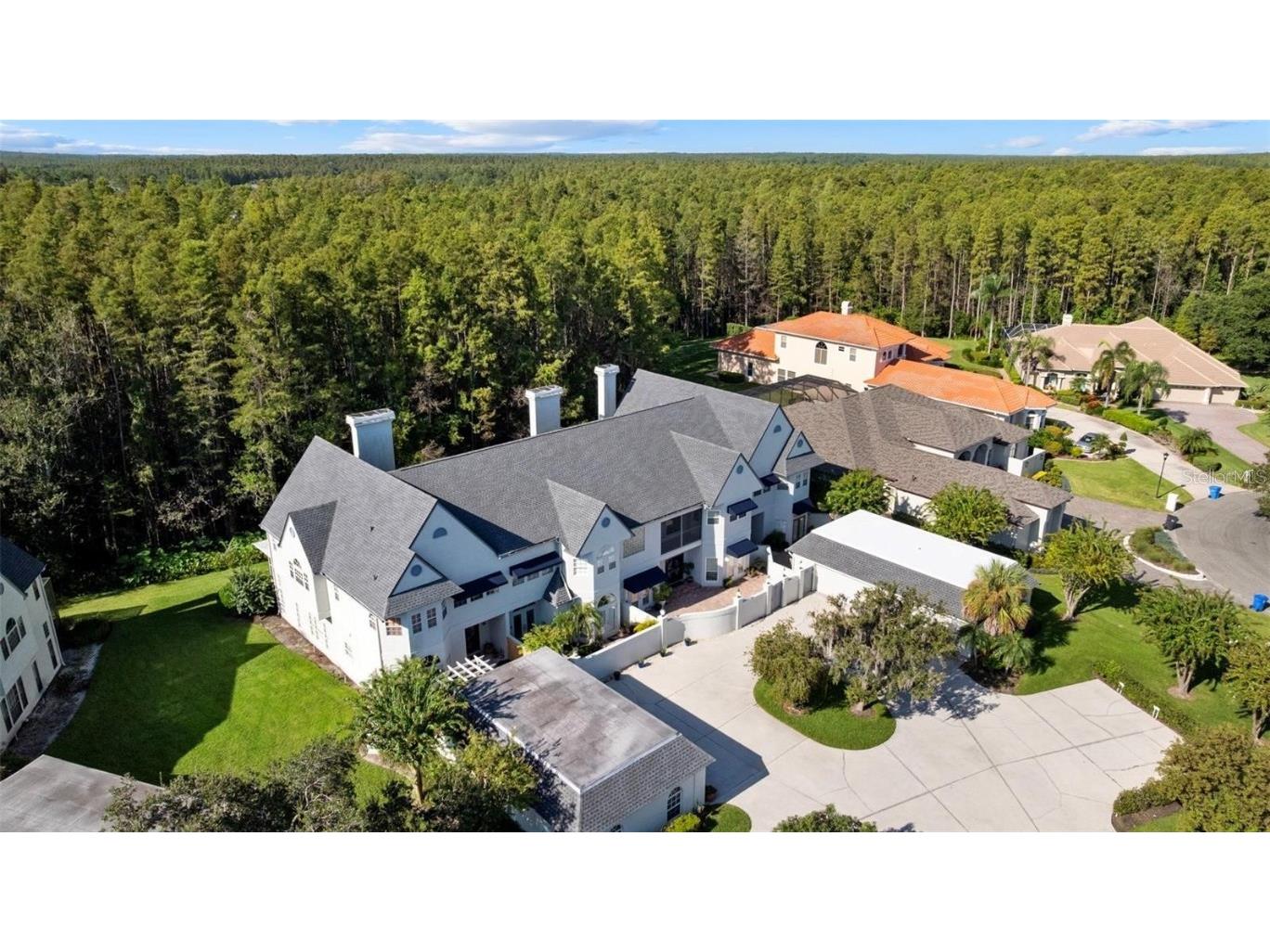 18756 Wimbledon Circle Lutz FL 33558 TB8443488 image1