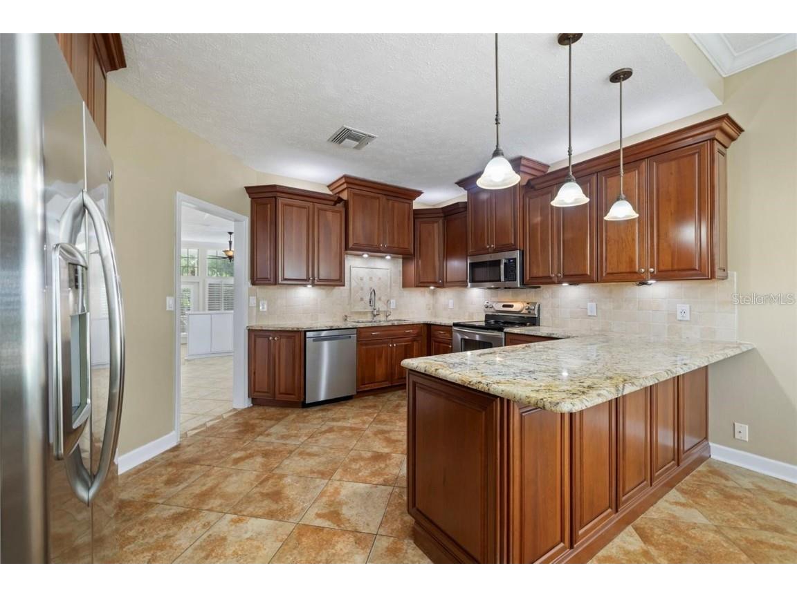 18756 Wimbledon Circle Lutz FL 33558 TB8443488 image21