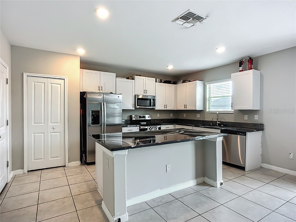 1876 Colding Drive Ruskin FL 33570 TB8382267 image12