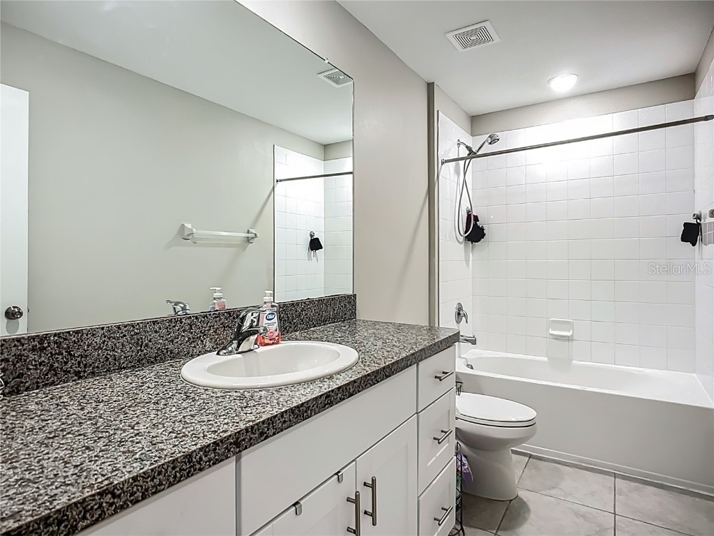 1876 Colding Drive Ruskin FL 33570 TB8382267 image32