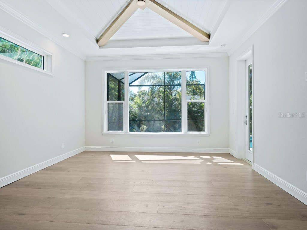 1876 Magnolia Street Sarasota FL 34239 A4674004 image16