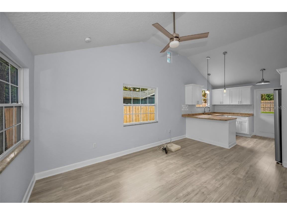 1876 Sylvan Drive Clearwater FL 33755 TB8454109 image11