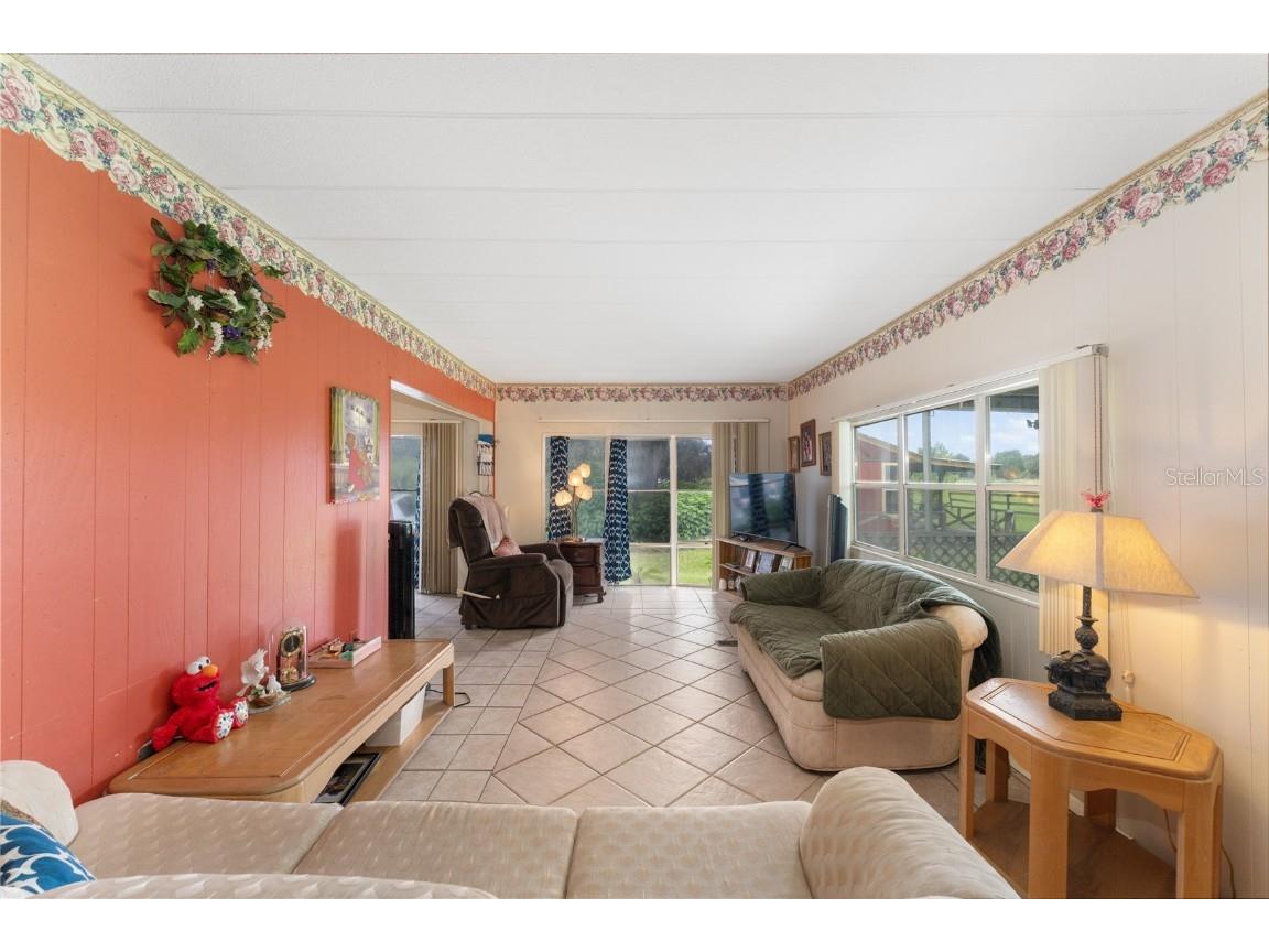 1877 C 478a Webster FL 33597 G5098916 image13