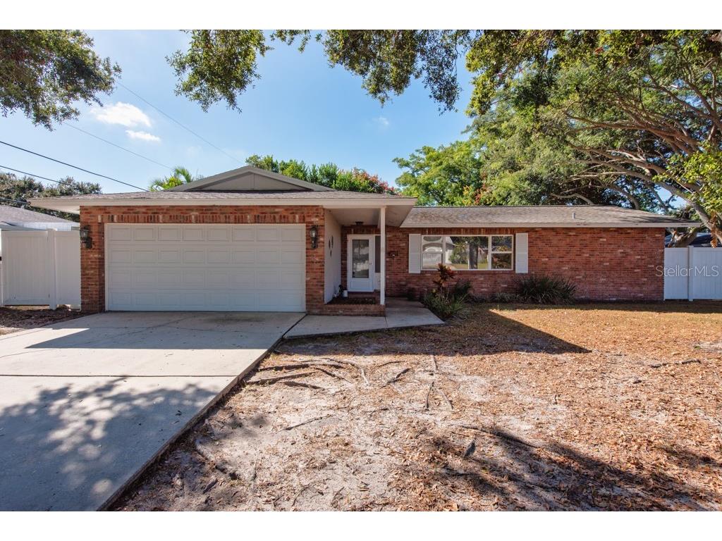 1877 Dawn Drive Clearwater FL 33763 TB8440789 image1