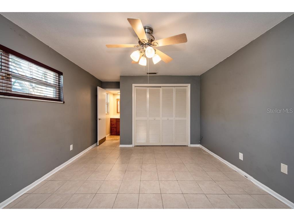 1877 Dawn Drive Clearwater FL 33763 TB8440789 image12