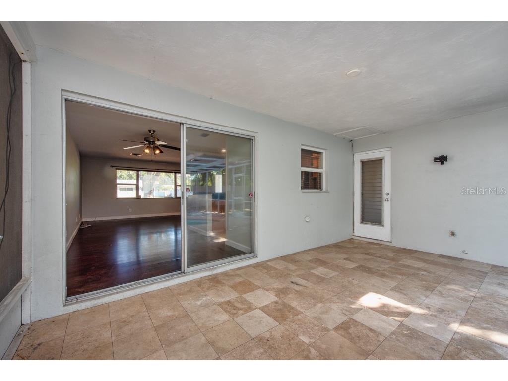 1877 Dawn Drive Clearwater FL 33763 TB8440789 image22