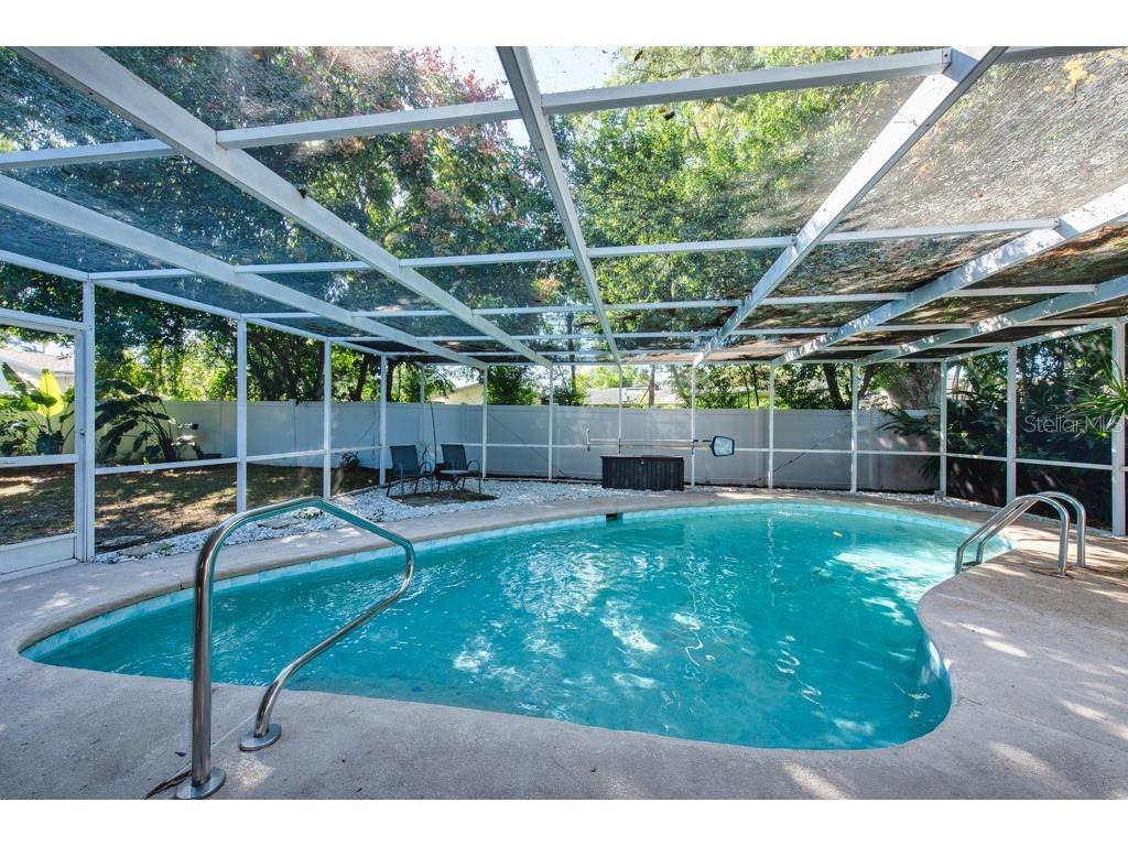 1877 Dawn Drive Clearwater FL 33763 TB8440789 image24