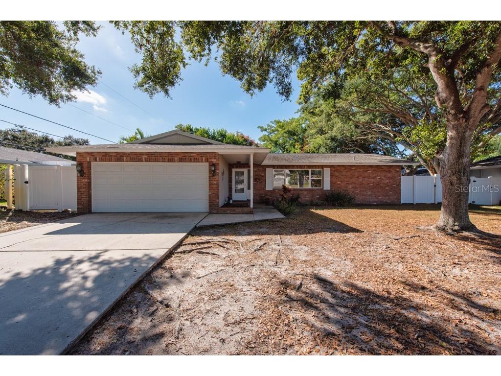 1877 Dawn Drive Clearwater FL 33763 TB8440789 image30