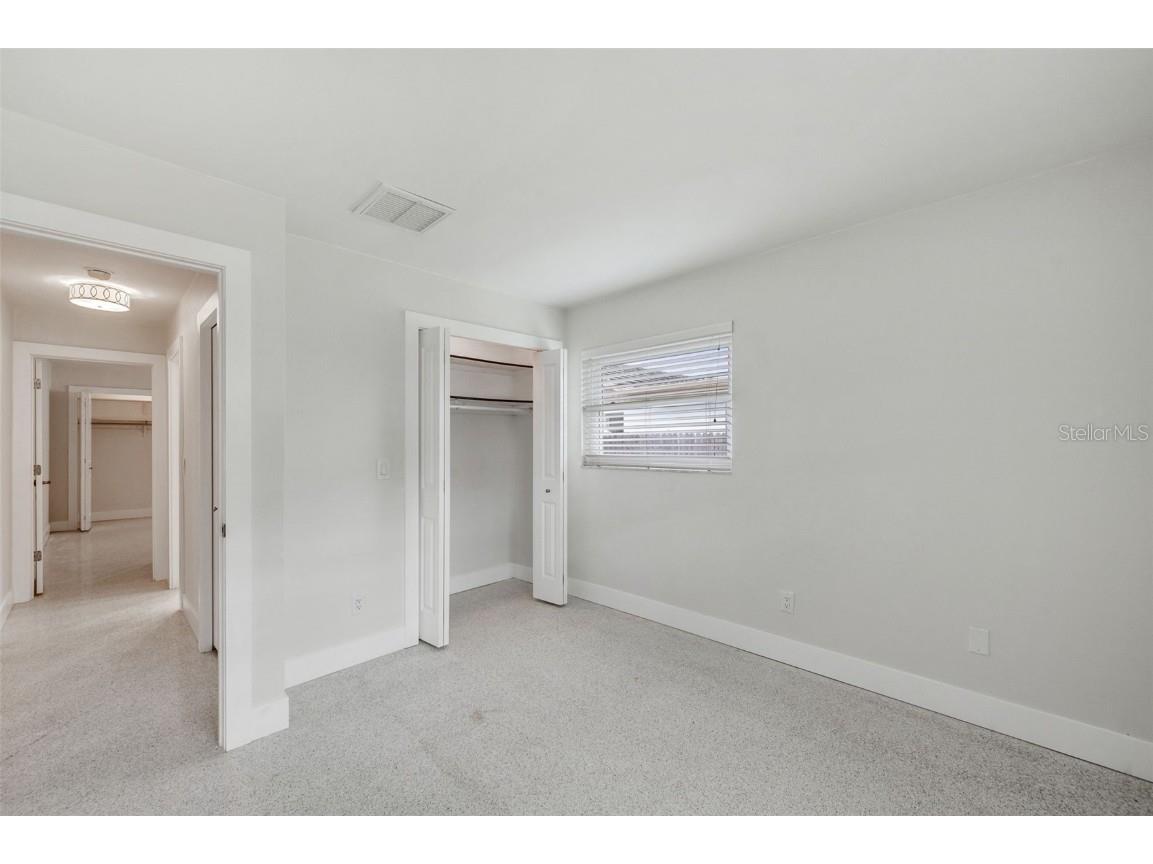 1877 Del Robles Drive Clearwater FL 33764 TB8422650 image21