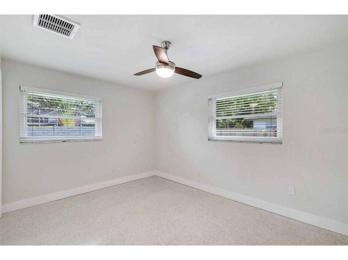 1877 Del Robles Drive Clearwater FL 33764 TB8422650 image28