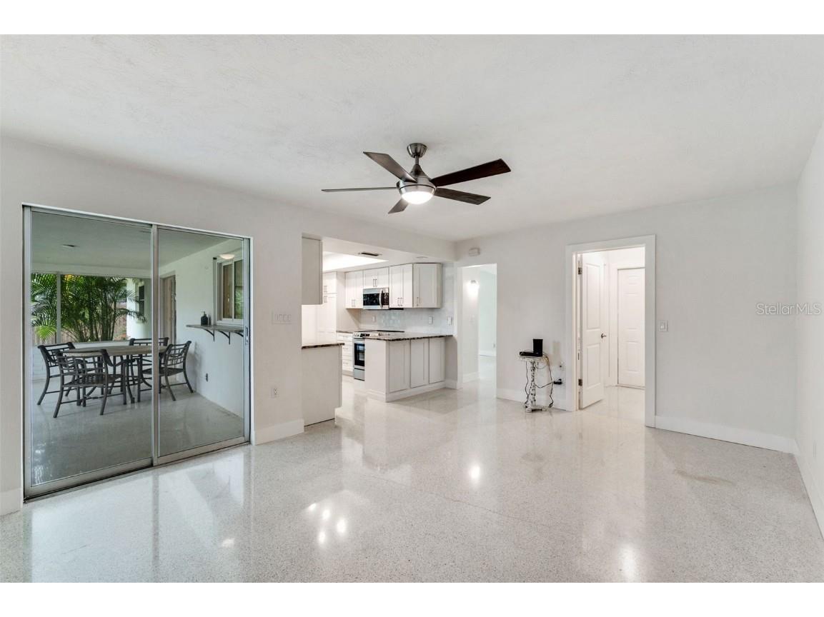 1877 Del Robles Drive Clearwater FL 33764 TB8422650 image29