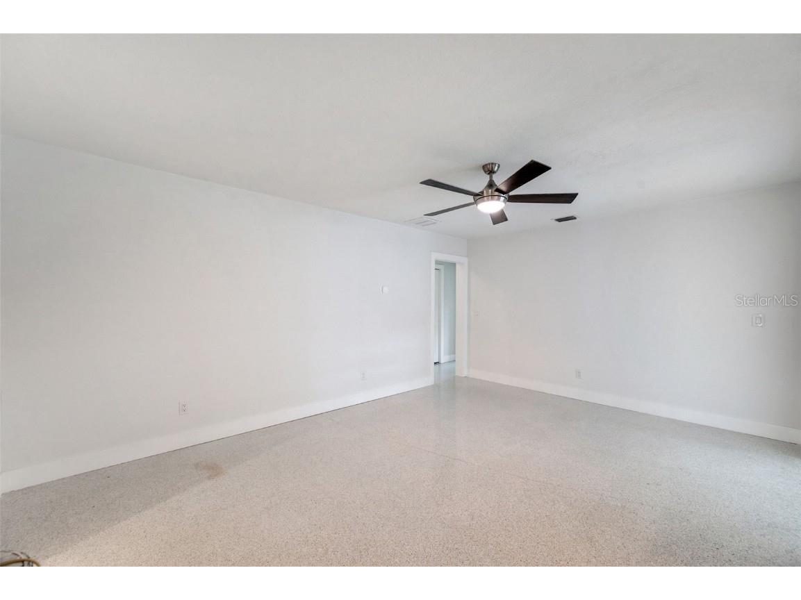 1877 Del Robles Drive Clearwater FL 33764 TB8422650 image31
