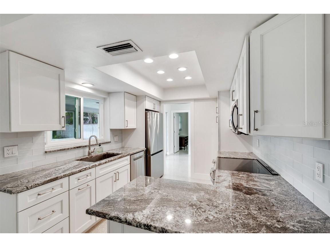 1877 Del Robles Drive Clearwater FL 33764 TB8422650 image35