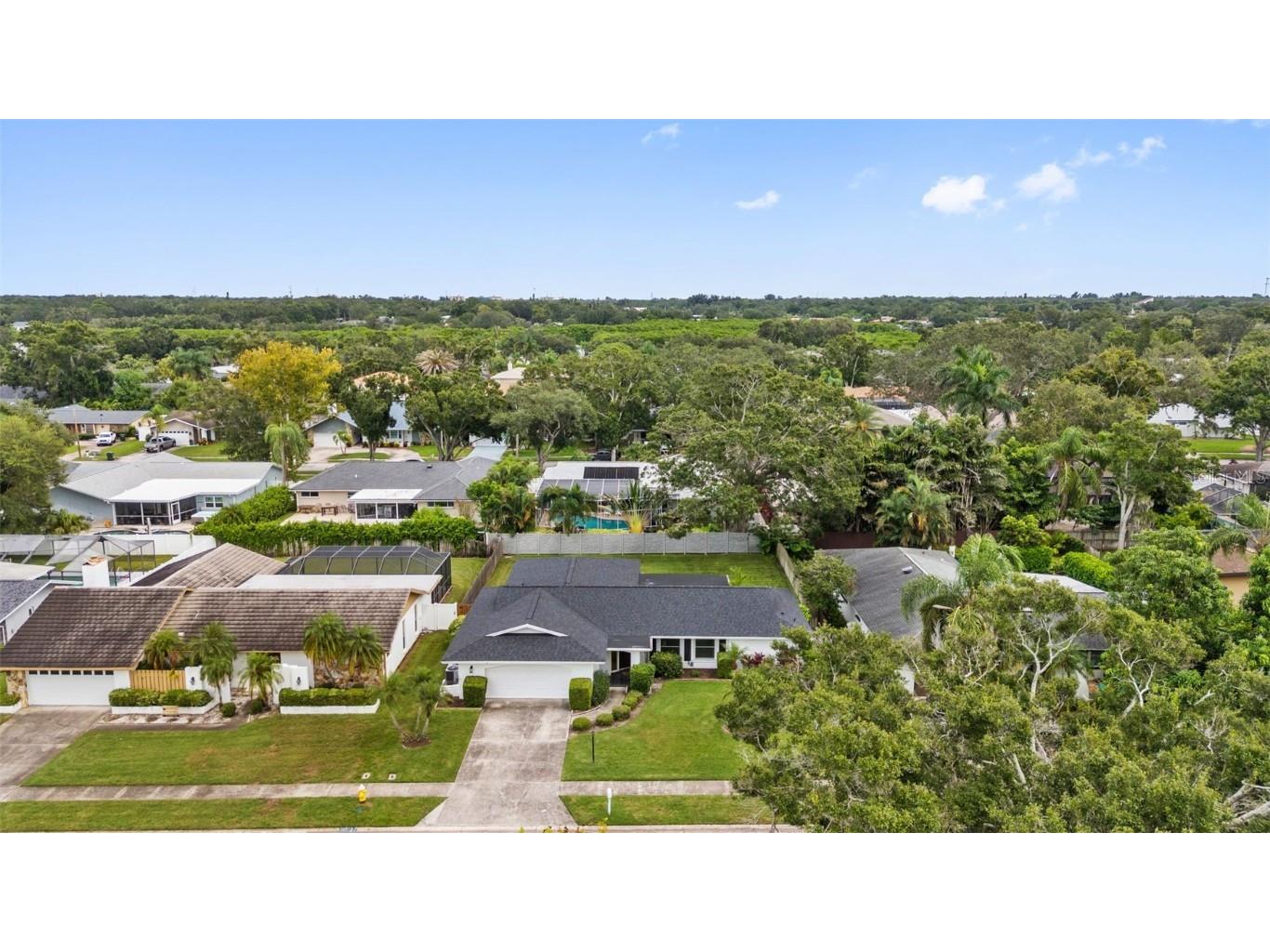 1877 Del Robles Drive Clearwater FL 33764 TB8422650 image62