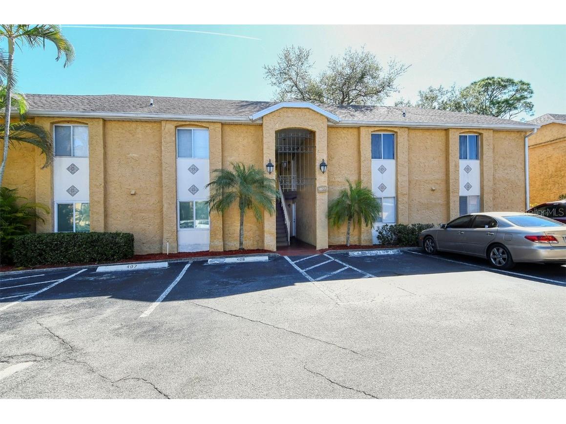 1877 Toucan Way #400 Sarasota FL 34232 A4593361 image1