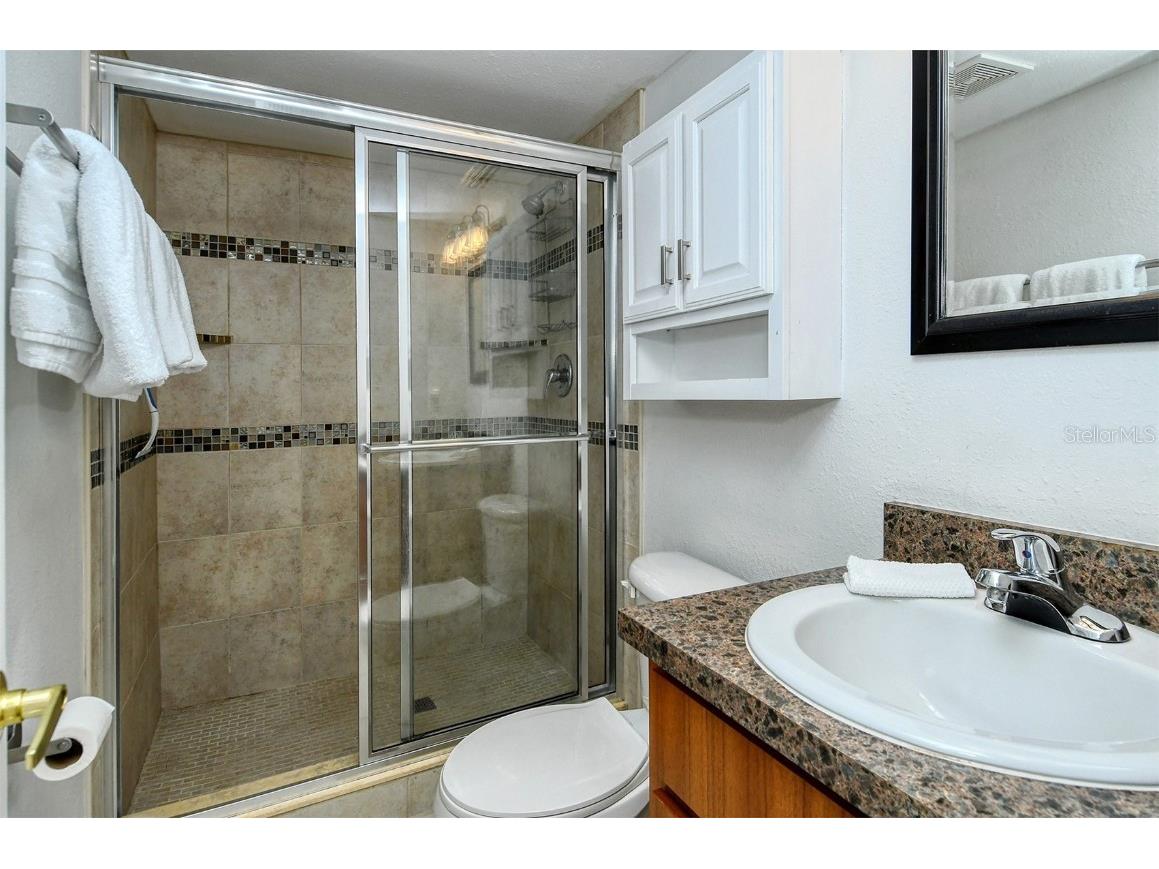 1877 Toucan Way #400 Sarasota FL 34232 A4593361 image19