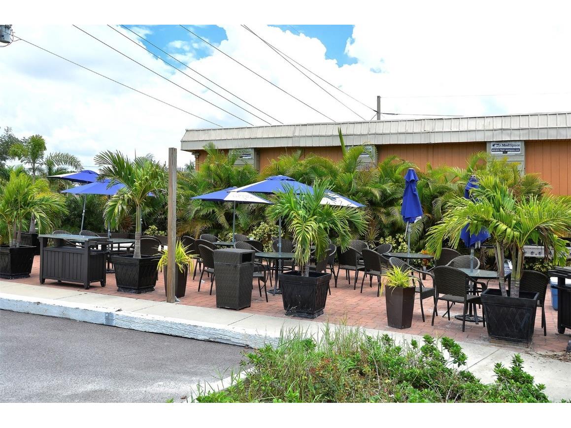 1877 Toucan Way #400 Sarasota FL 34232 A4593361 image37