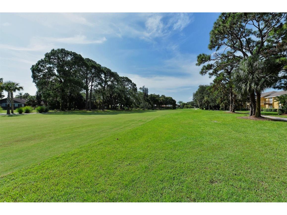 1877 Toucan Way #400 Sarasota FL 34232 A4593361 image38