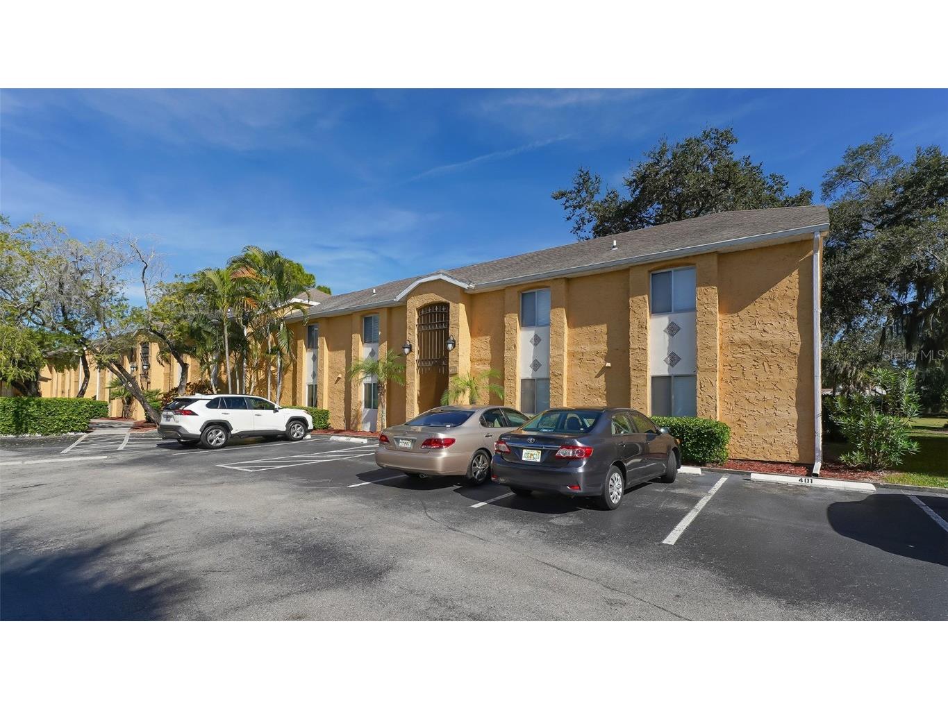 1877 Toucan Way #401 Sarasota FL 34232 A4568572 image1