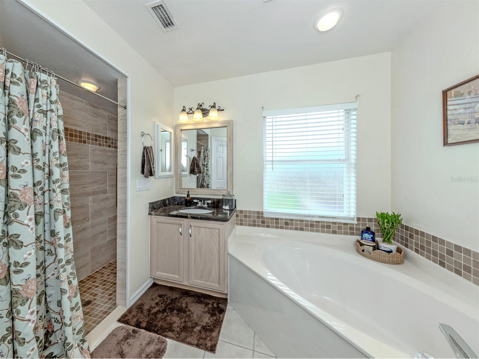 1878 Argonne Court North Port FL 34288 N6144428 image15