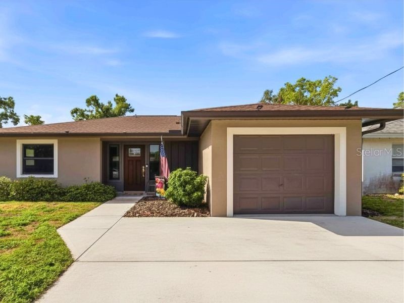 1878 Joyce Street Sarasota FL 34231 A4686604 image1