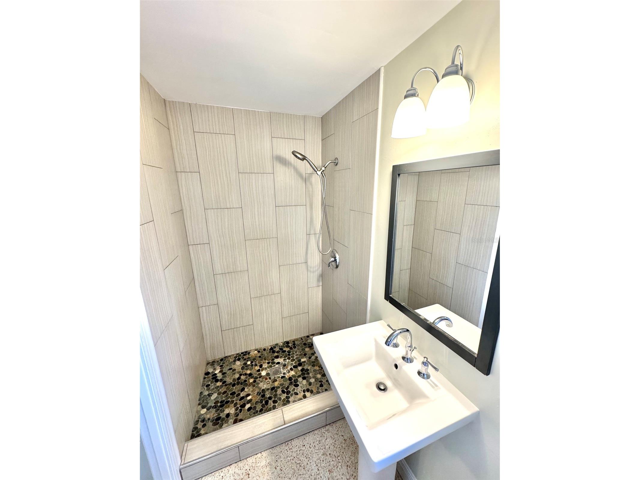 1878 Murray Avenue Clearwater FL 33755 TB8525613 image15