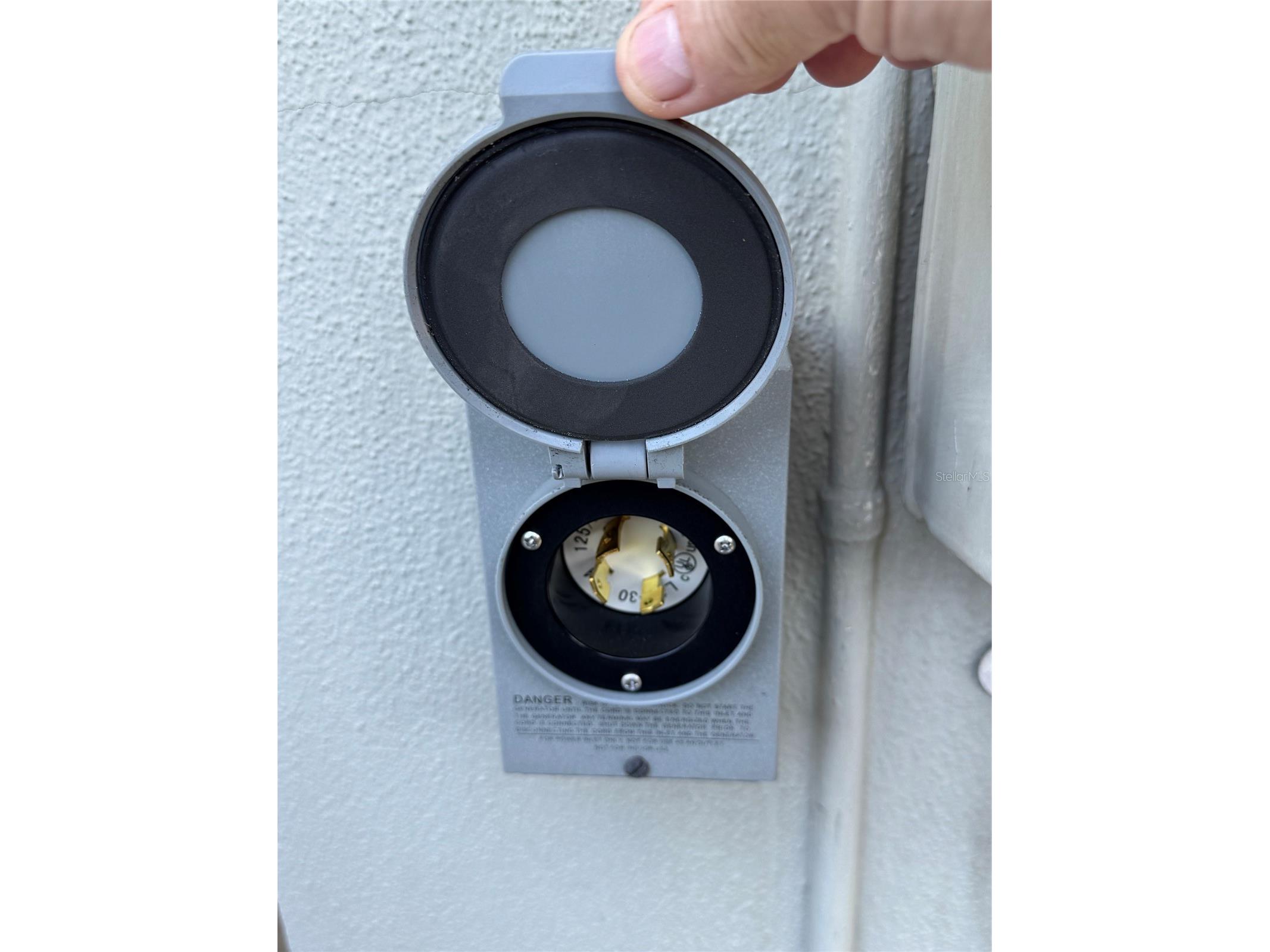 1878 Murray Avenue Clearwater FL 33755 TB8525613 image32