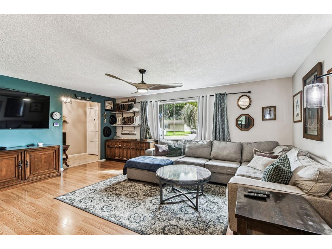 1878 Princeton Drive Clearwater FL 33765 TB8436558 image3