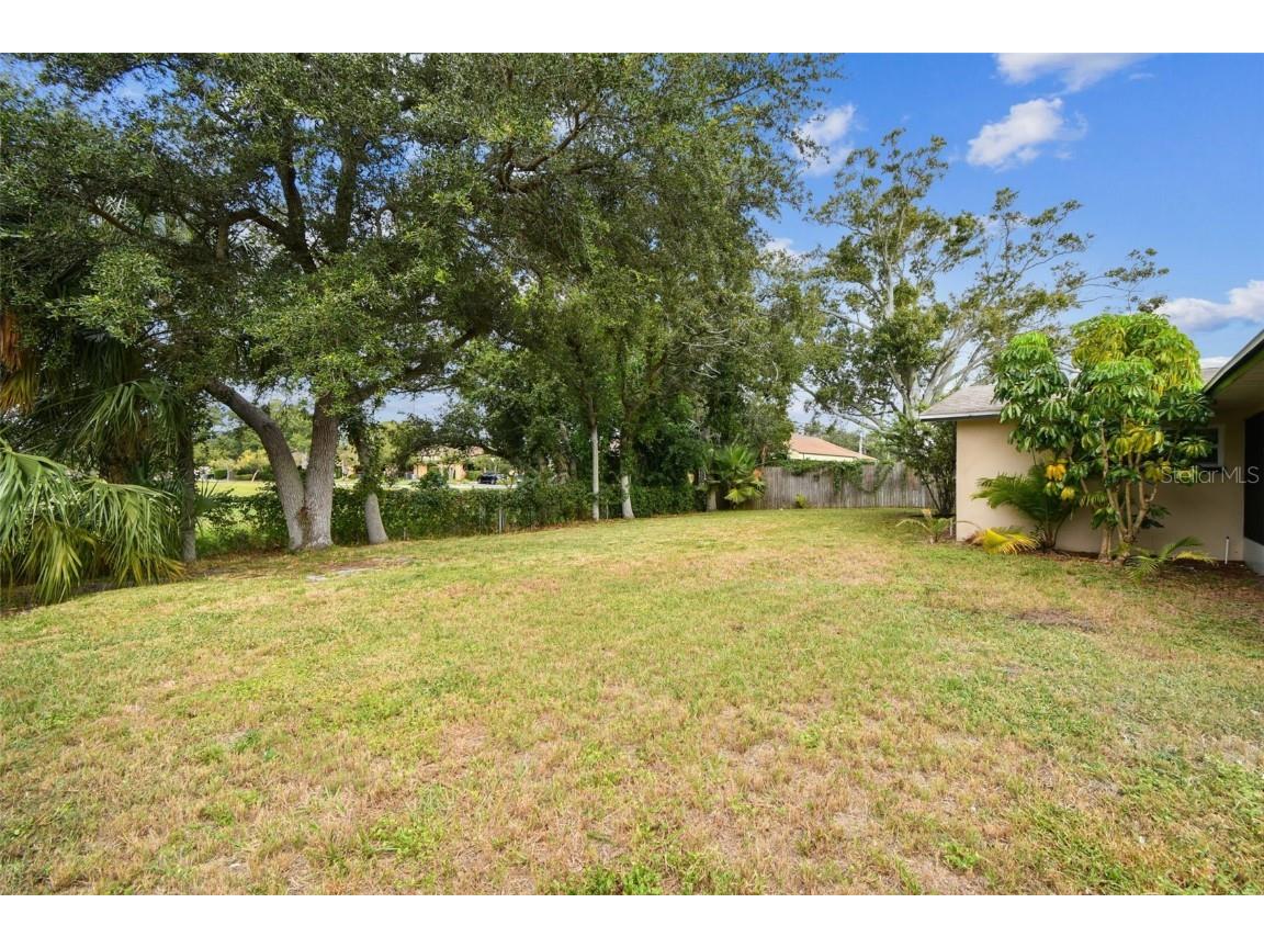 1878 Princeton Drive Clearwater FL 33765 TB8436558 image32