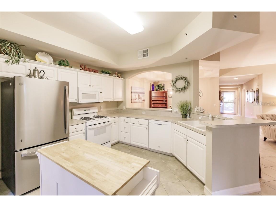 1878 Tarpon Bay Drive S #102 Naples FL 34119 O6353104 image14