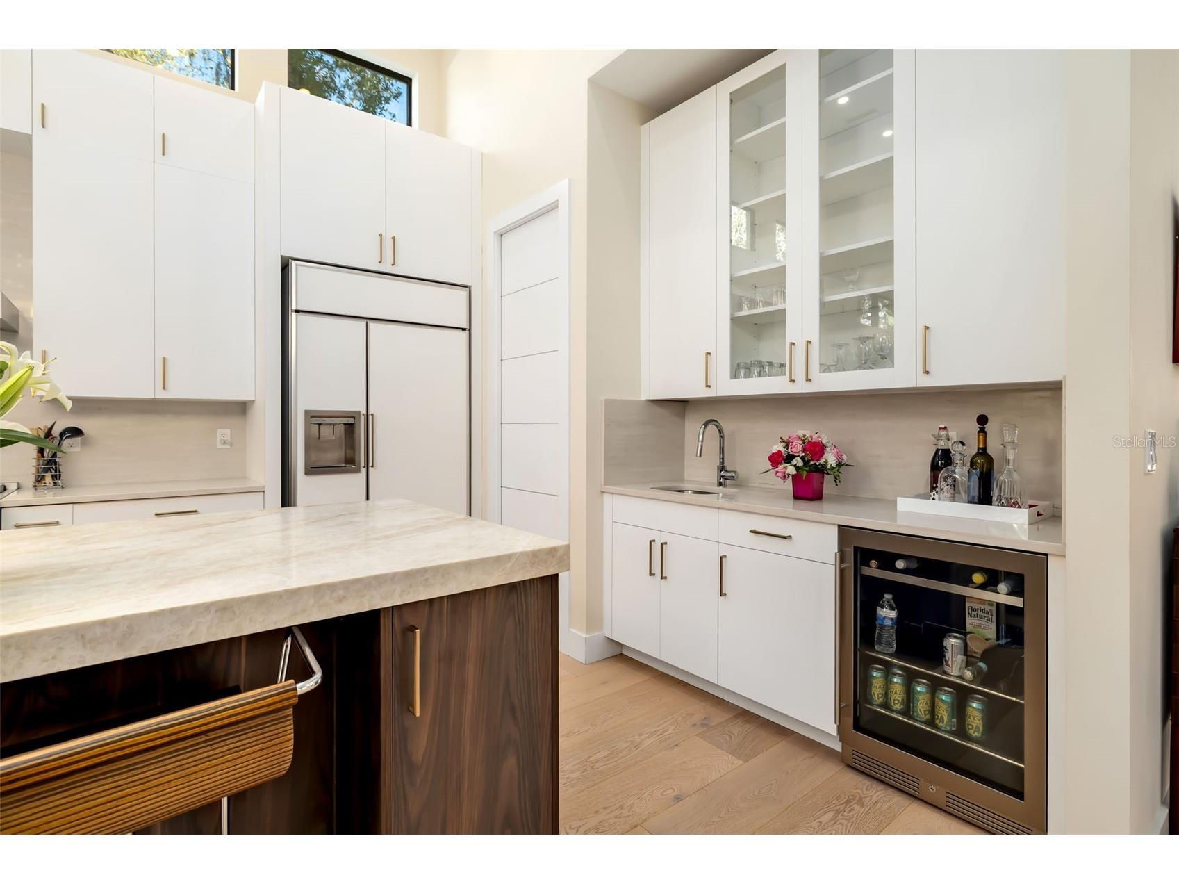 1879 Hibiscus Street Sarasota FL 34239 A4677284 image17