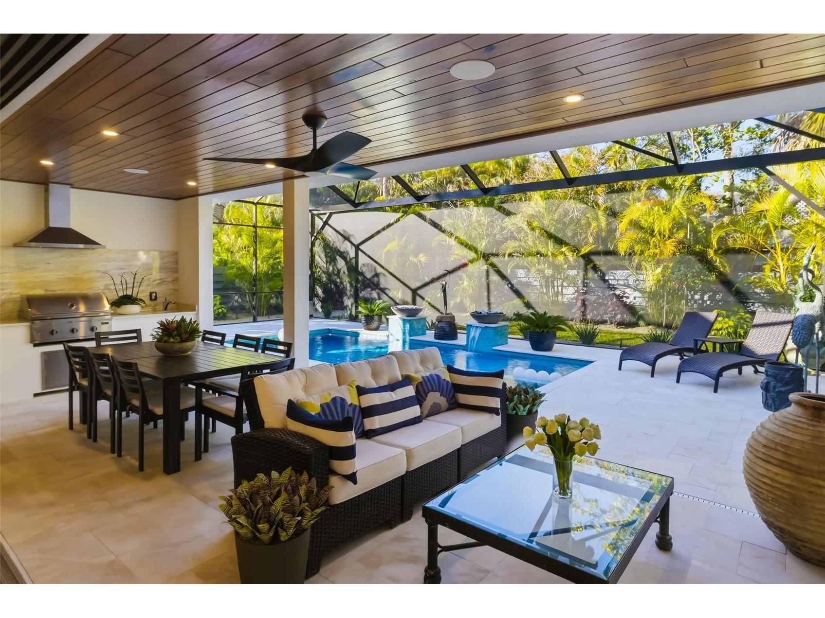 1879 Hibiscus Street Sarasota FL 34239 A4677284 image63