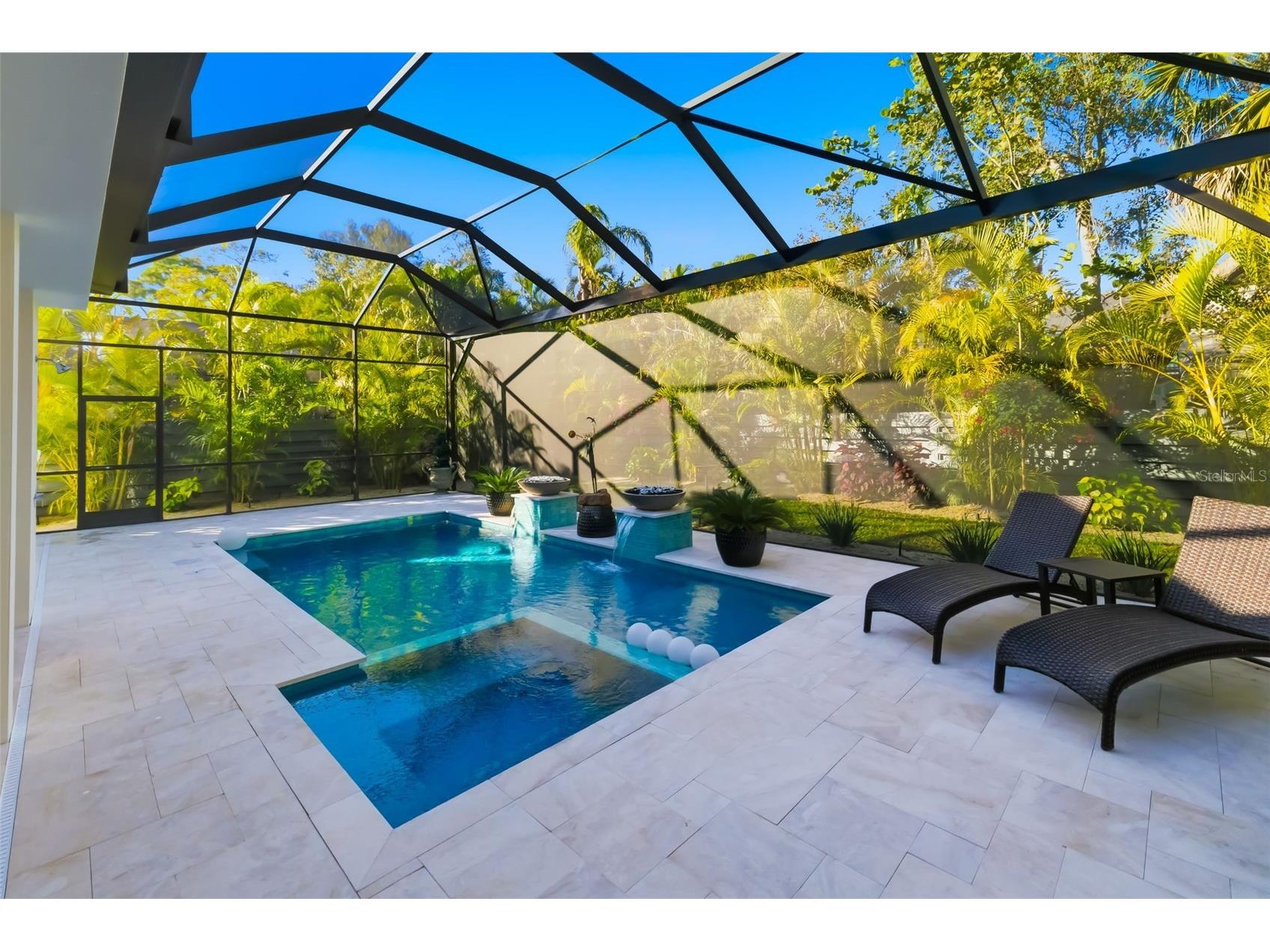 1879 Hibiscus Street Sarasota FL 34239 A4677284 image66