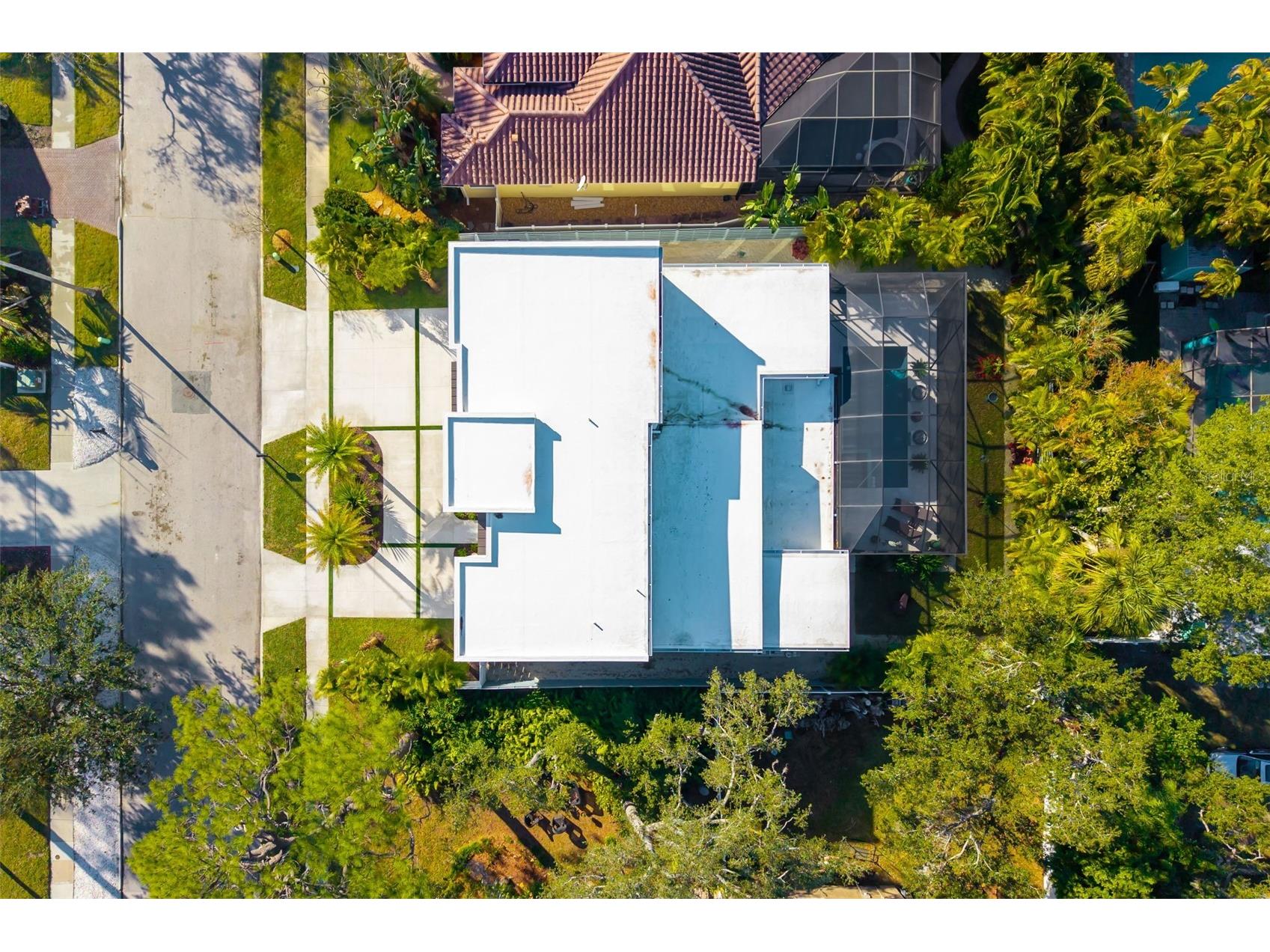 1879 Hibiscus Street Sarasota FL 34239 A4677284 image75