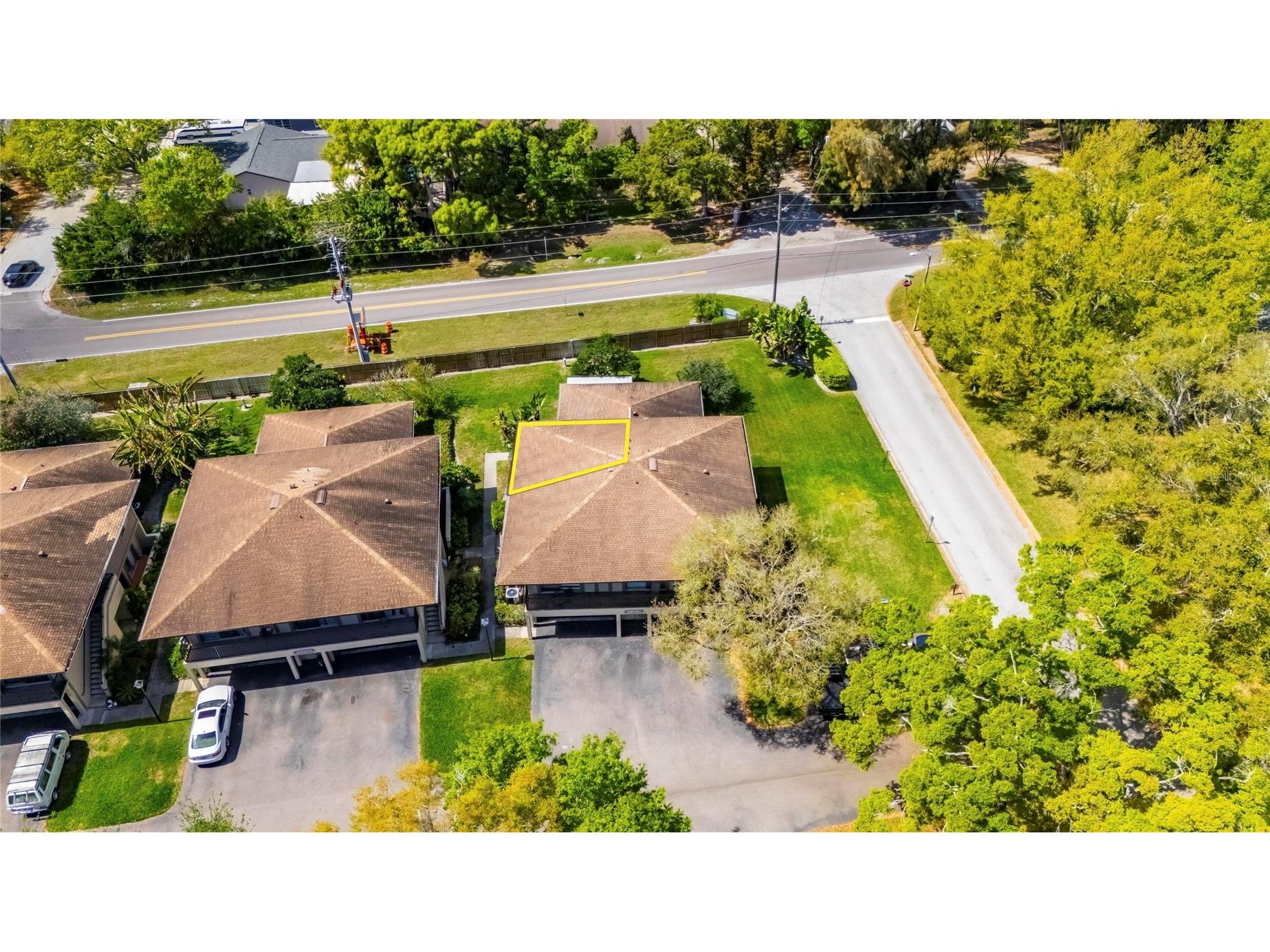 1879 Lichen Lane #B Clearwater FL 33760 TB8486656 image8