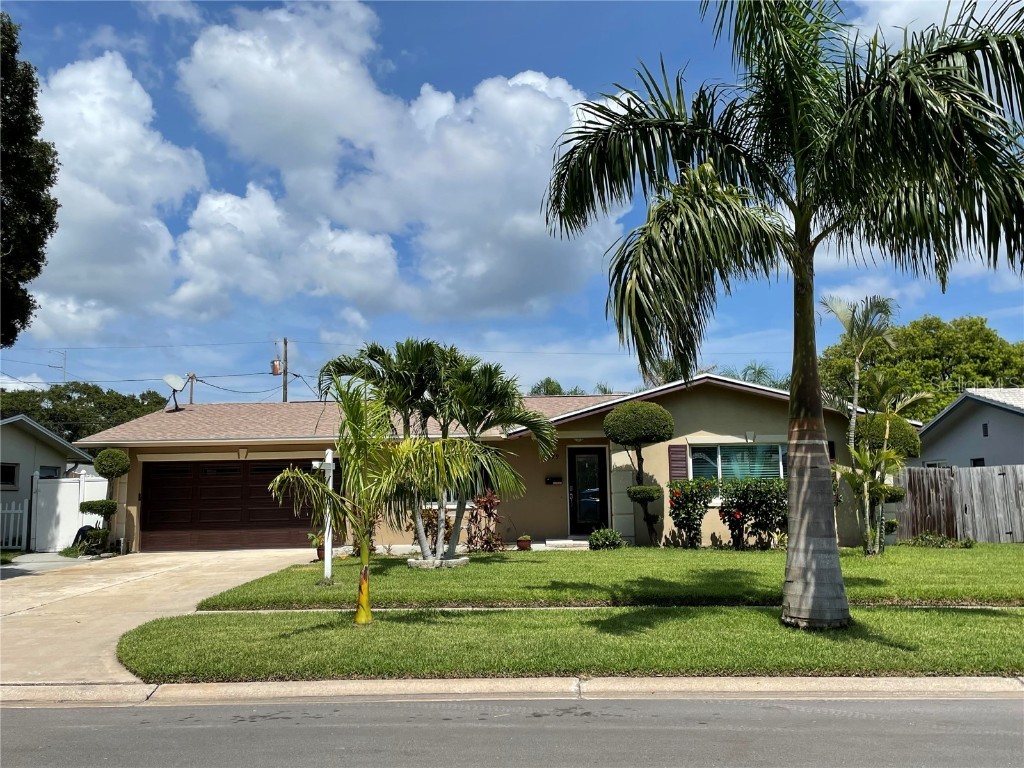 1879 Princeton Drive Clearwater FL 33765 T3459846 image1